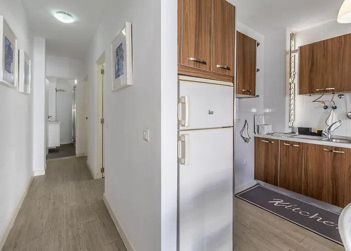 Sunny With Terrace In 公寓 厄尔梅达诺